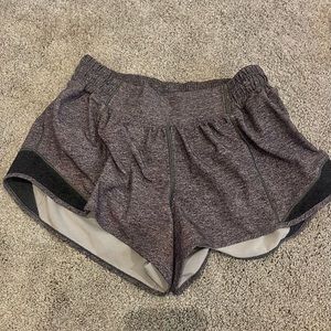lululemon grey hotty hot shorts 2.5 in